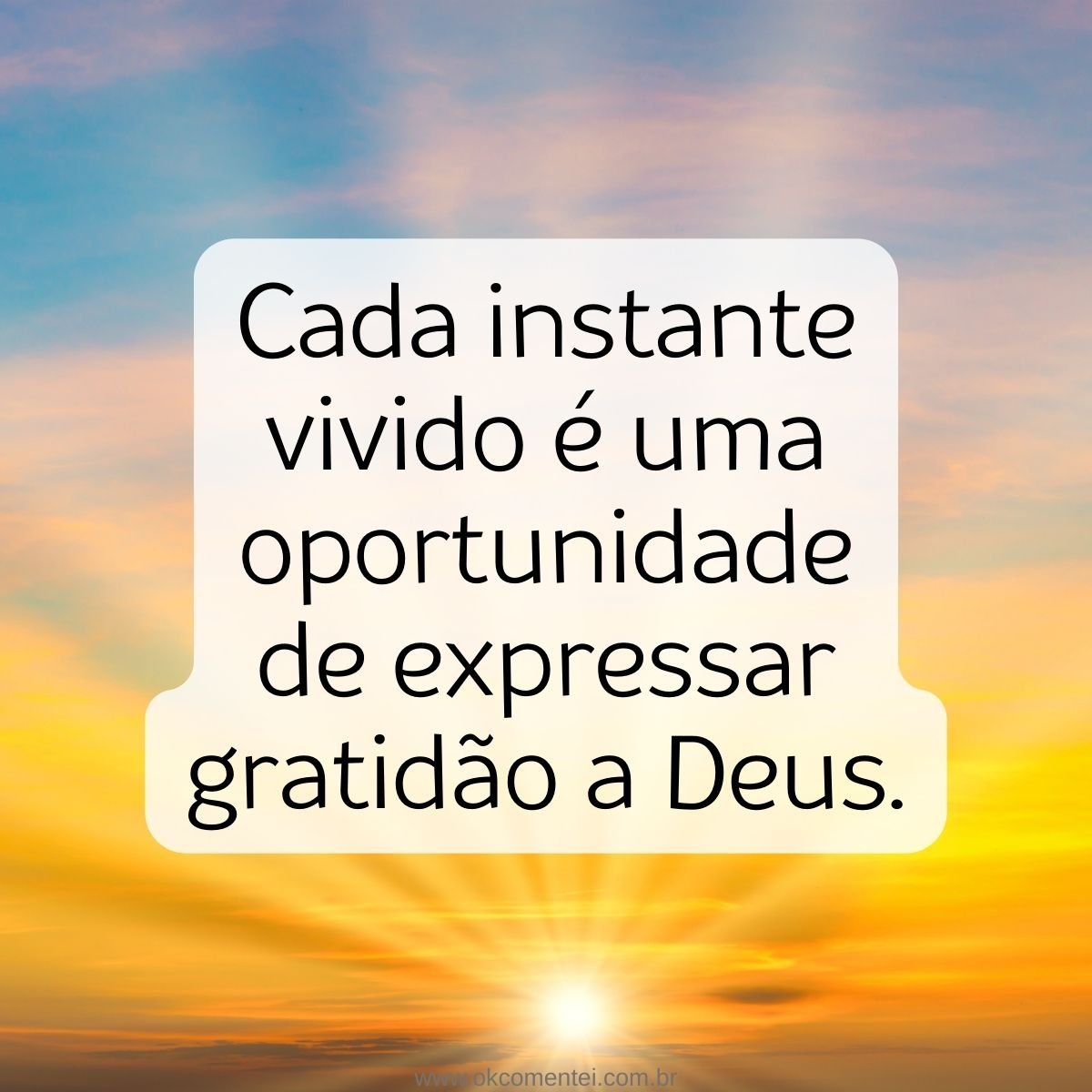 60 frases de gratidão a Deus para status: compartilhe sua fé