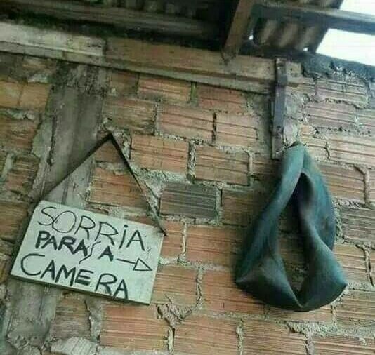 62 placas engraçadas: as mais hilárias que provam que se tem placa, tem história placas-engraçadas-se-tem-placa-tem-história