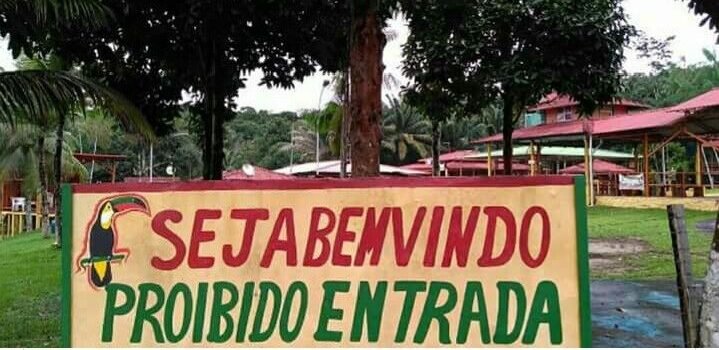 62 placas engraçadas: as mais hilárias que provam que se tem placa, tem história placas-engraçadas-se-tem-placa-tem-história