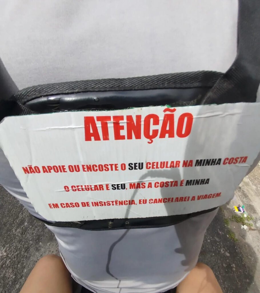 62 placas engraçadas: as mais hilárias que provam que se tem placa, tem história placas-engraçadas-se-tem-placa-tem-história