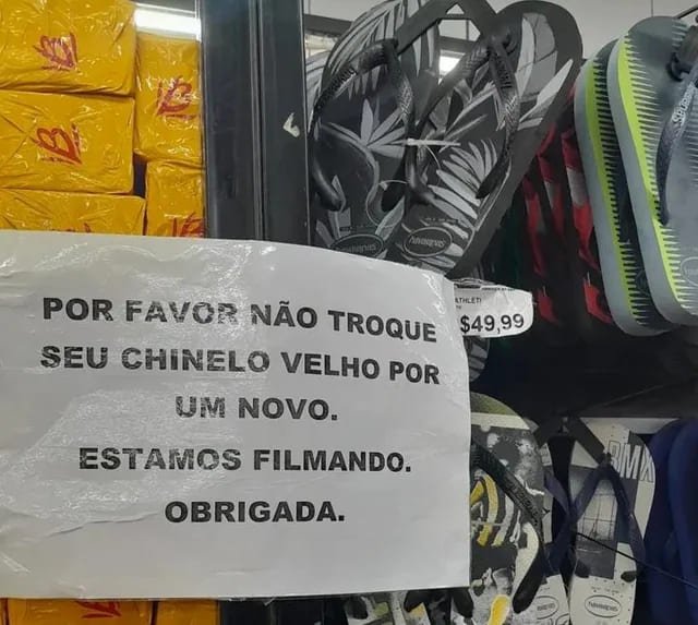 62 placas engraçadas: as mais hilárias que provam que se tem placa, tem história placas-engraçadas-se-tem-placa-tem-história