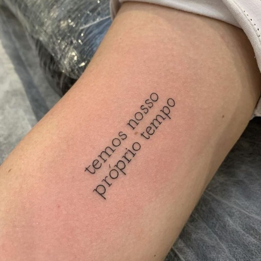 101 frases para tatuagem que são perfeitas para eternizar sentimentos e momentos frases-para-tatuagem