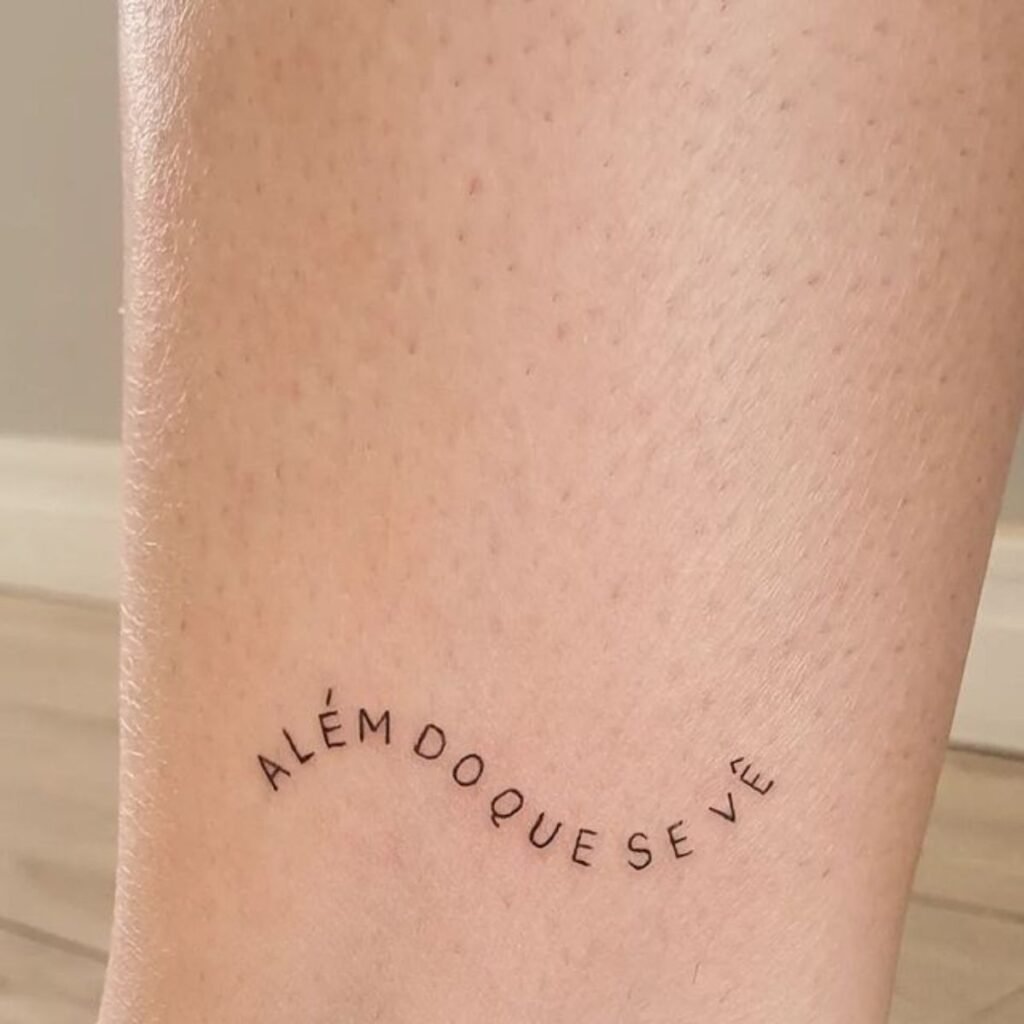 101 frases tatuagem feminina para se inspirar e eternizar sua essência frases-tatuagem-feminina (1)