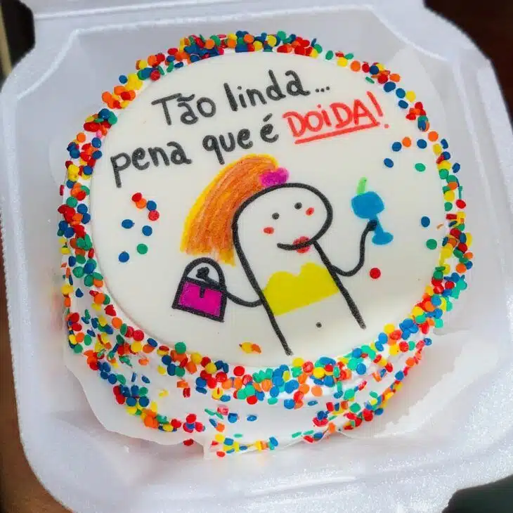 70 ideias de bentô cake de aniversário criativas e cheias de personalidade bento-cake-aniversario-flork