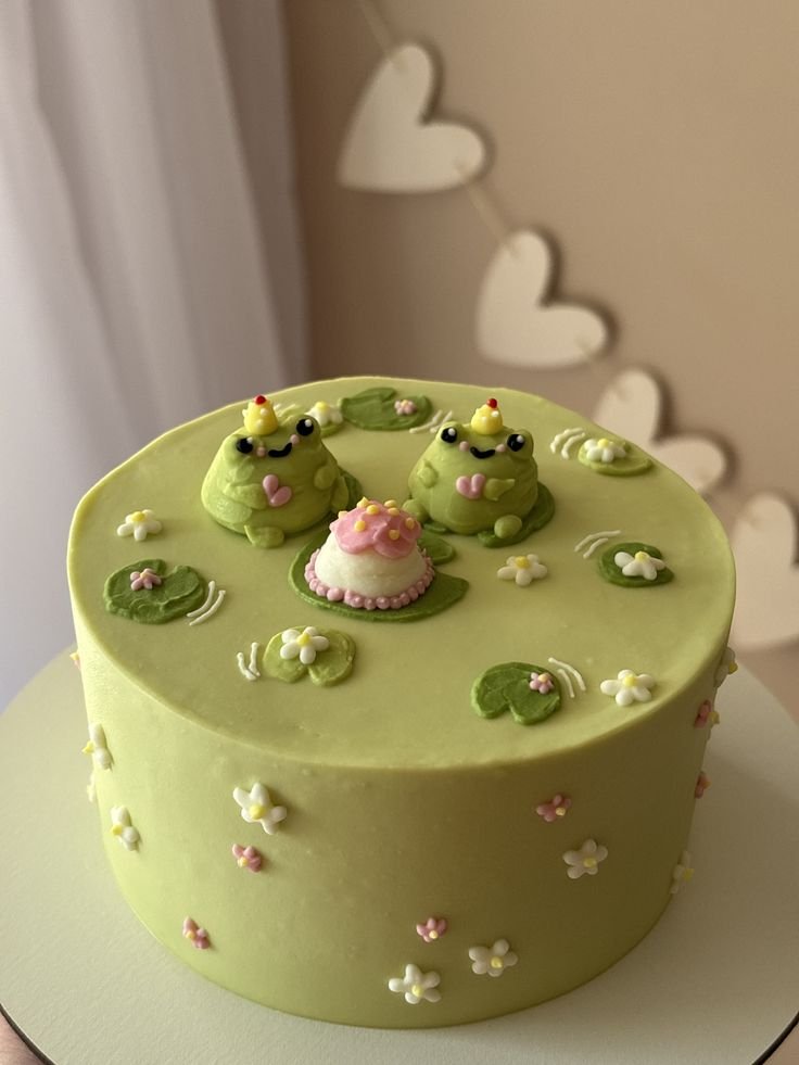 bento-cake-aniversário-sapinhos